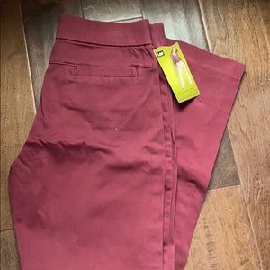 Lee burgundy pants